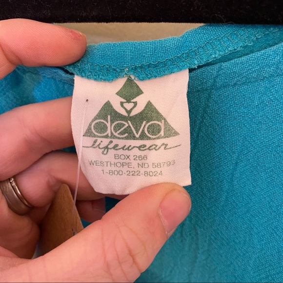Deva • ocean blue vintage boxy crepe top - Picture 4 of 9